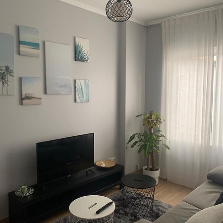 Apartamento Centrico A 1Km De La Playa. Pontedeume Eksteriør billede